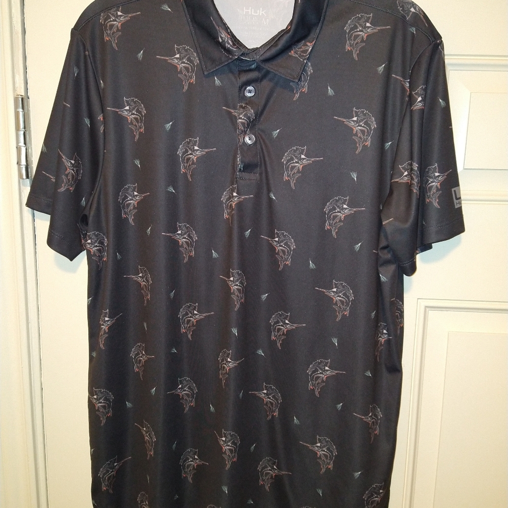 Huk Pursuit Finn Lure Performance Short Sleeve Polo Shirt Men's sz Medium .